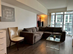 Comfy 1Bdrm den 2Baths with 3 real beds parking